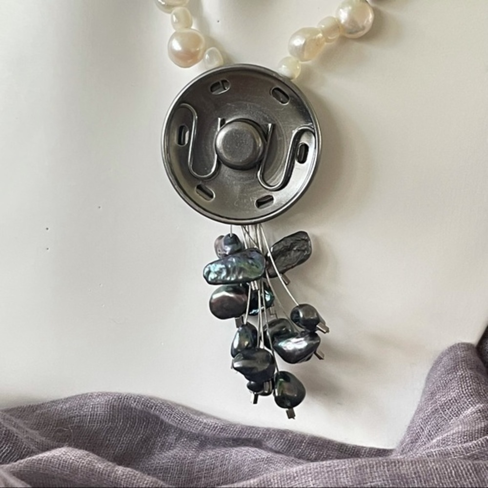 Handmade Statement Necklace Freshwater Pearl Mother of Pearl Snap Upcycle - Picture 5 of 7